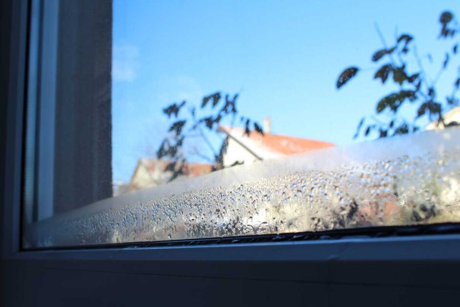 Kondenswasser am Fenster vermeiden -T-STRIPE Fensterheizung verhindert  Kondensatbildung 